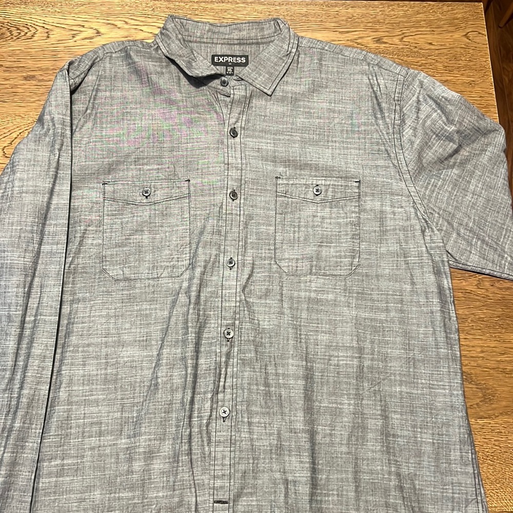 Express Men’s Casual/ Dress shirt